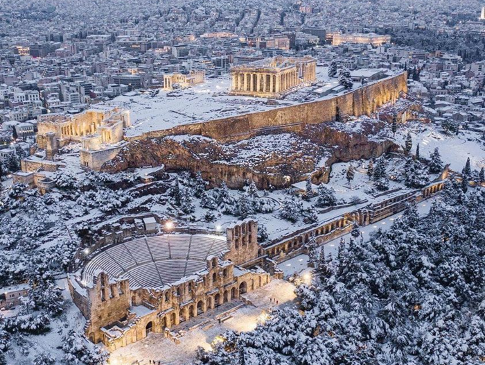 Snijeg i hladnoća u Grčkoj, zatvoreni putevi