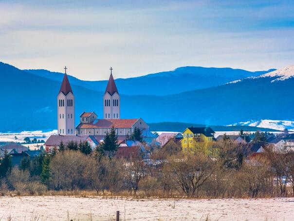 Snijeg na Kupresu, magla na više putnih pravaca