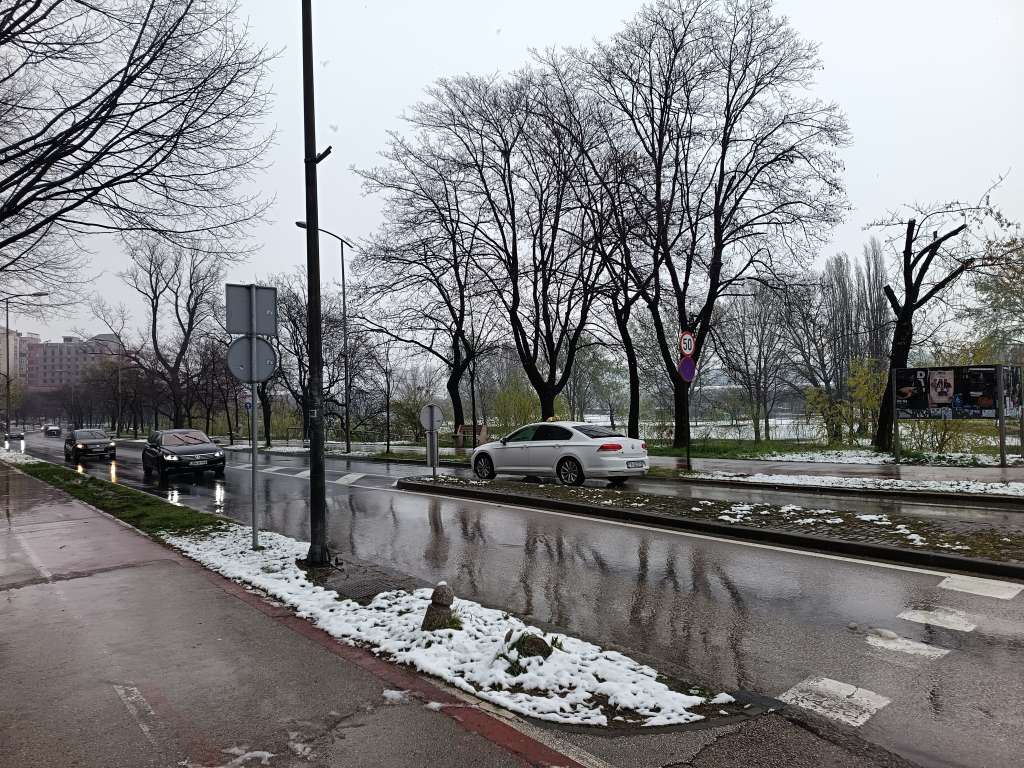 Snijeg nije izazvao probleme u saobraćaju u ZDK-u