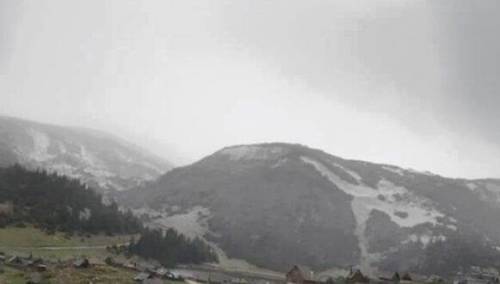 Snijeg pao na Prokoškom jezeru i bh. planinama