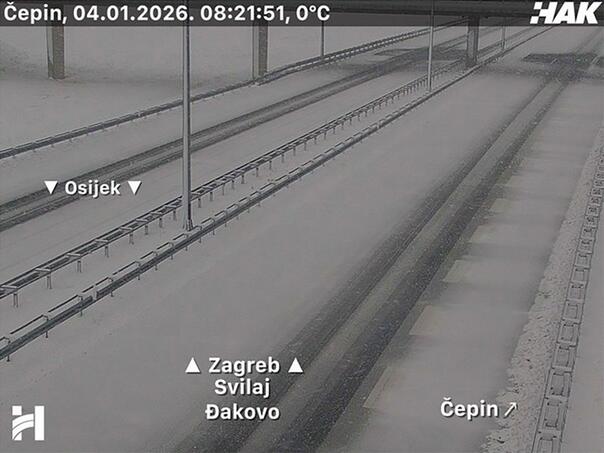Snijeg pravi probleme i na autoputevima u Hrvatskoj