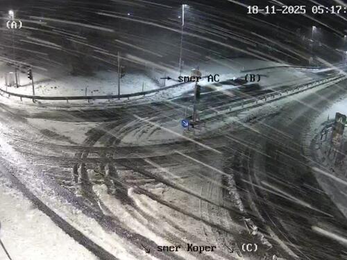 Snijeg prekrio Sloveniju, upozorenje za vozače