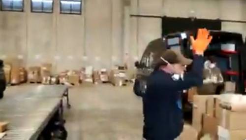 Snimak iz Italije rasplakao svijet: Navijačkom pjesmom protiv virusa