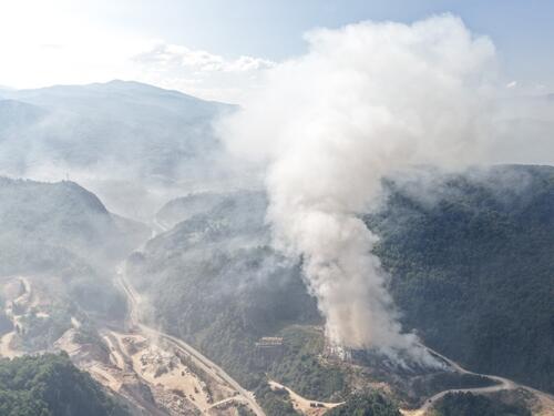 Snimak zagađenja u Sarajevu iz zraka: Otrov od deponije se širi nad gradom