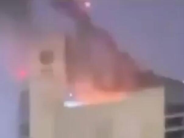 Snimljen iranski udar dronom na naftni kompleks u Kuvajtu, napadnuto i ministarstvo