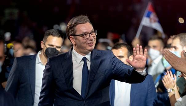 SNS pobjednik izbora u Srbiji, Vučiću drugi mandat