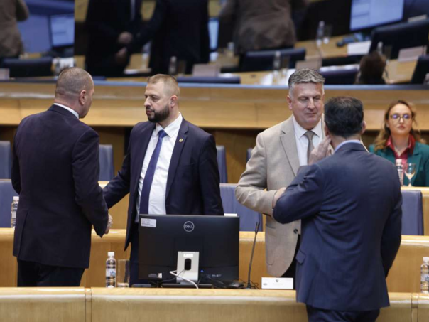 SNSD i HDZ udruženi u blokadi, prekinuta sjednica Doma naroda