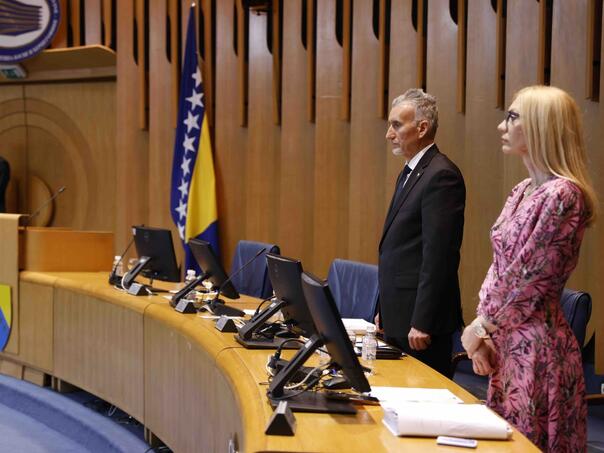 SNSD i HDZ zaustavili državu: Ponovo nisu došli na sjednicu