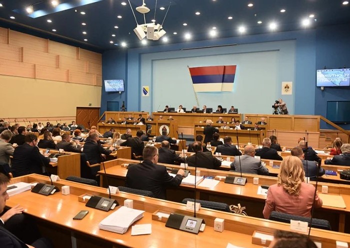 SNSD ne želi zakon o igrama na sreću u blizini škola, jer "šteti prihodu"