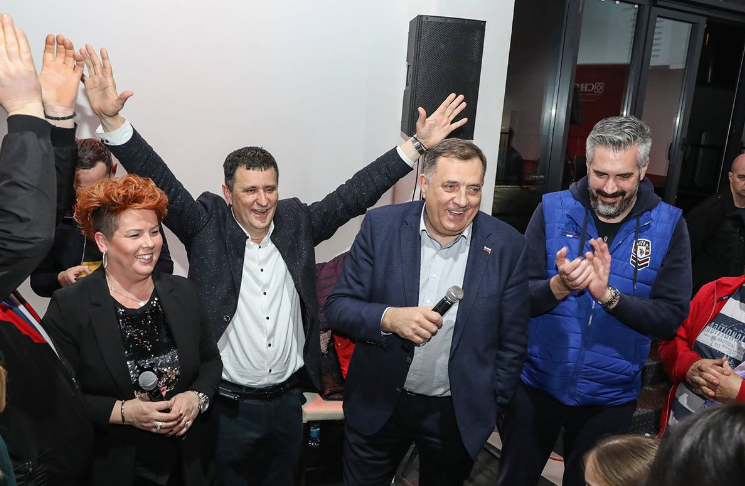 SNSD proglasio ubjedljivu pobjedu u Banjaluci