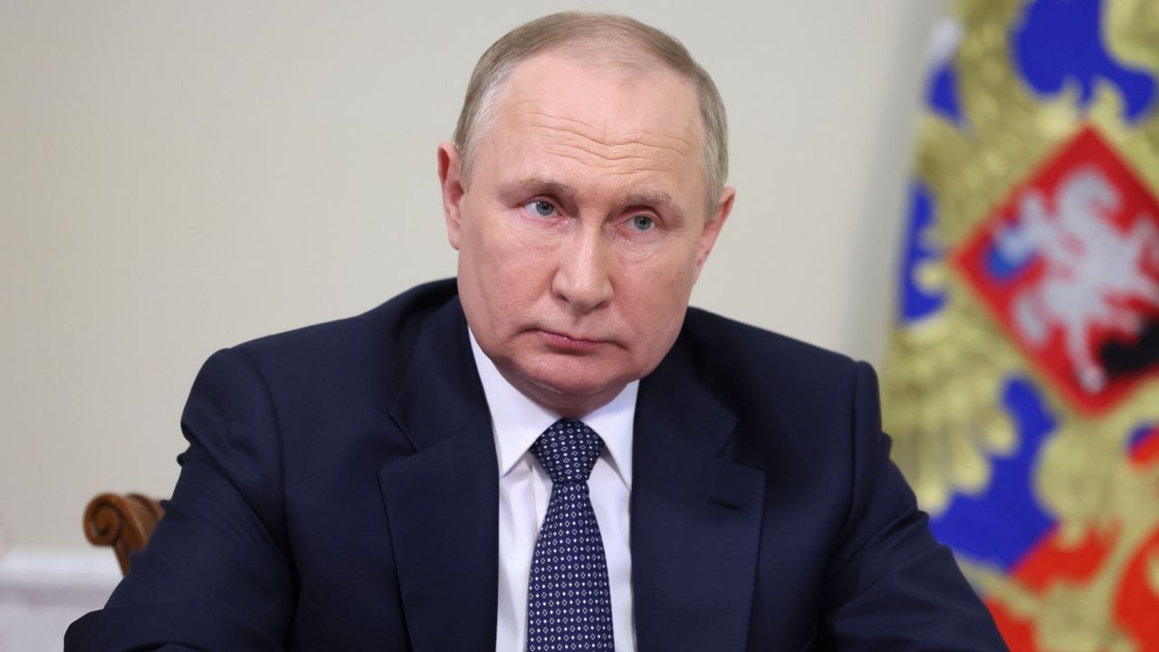 Snyder: Putin vodi, i gubi, svoj posljednji rat