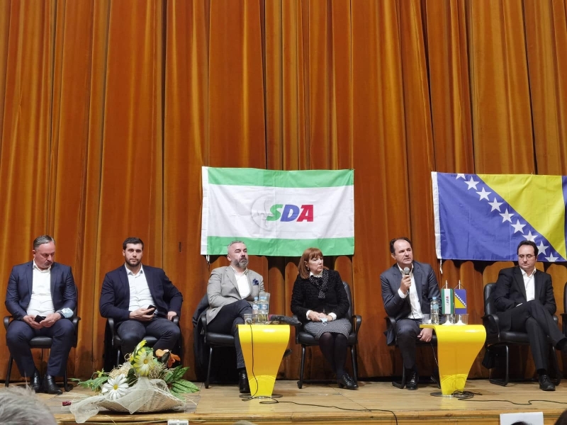 Softić: Bakir neće izdati BiH, kao što nije ni Alija