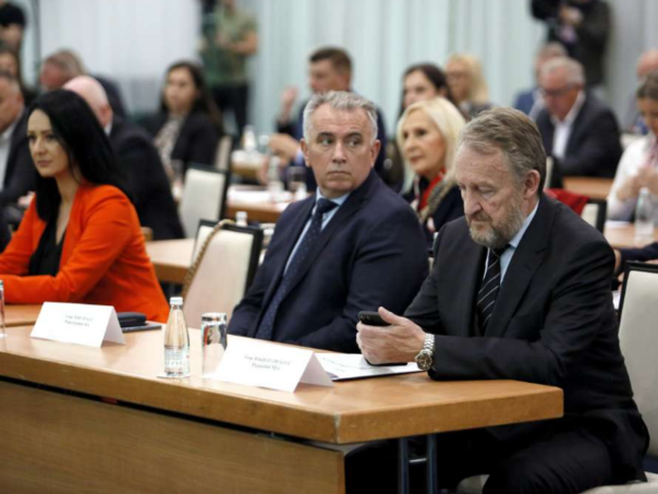 Softić predsjednik GO SDA, generalni sekretar Genjac