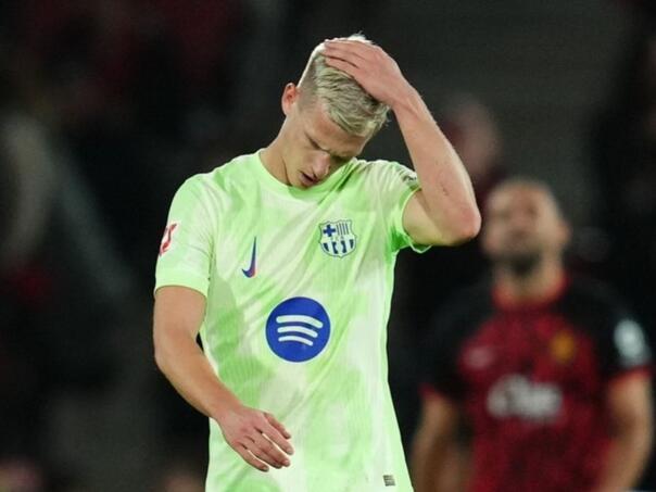 Šok za Barcelonu: Dani Olmo odlazi zbog finansijskih problema?