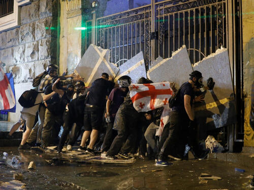 Šokantno otkriće BBC-a: Gruzija koristila ratni otrov na građanima