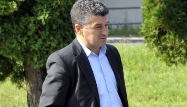 Solakov advokat se oglasio o nabavci respiratora iz Kine