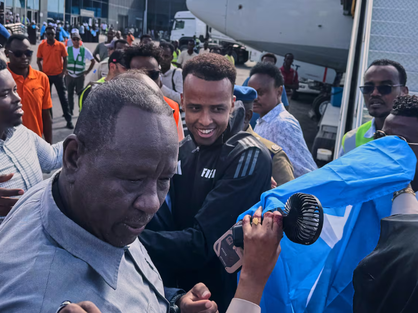 Somalijski sudija Omar Artan kući dočekan kao heroj nakon zabrane ulaska u SAD