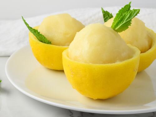 Sorbet od limuna: Lagani desert za vrele dane