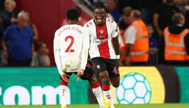 Southampton nakon sjajnog preokreta srušio Chelsea, remi Leedsa i Evertona