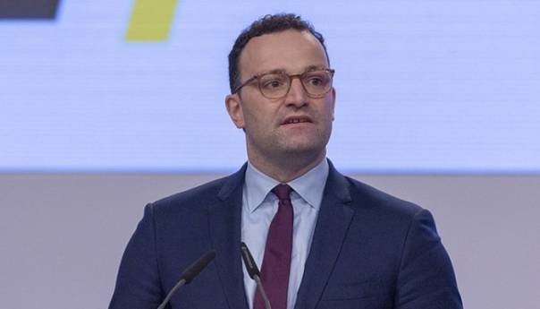 Spahn: Polovina njemačkog stanovništva primila barem jednu dozu vakcine