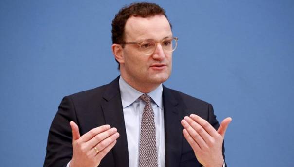 Spahn: Vakcinisane osobe će imati određene privilegije