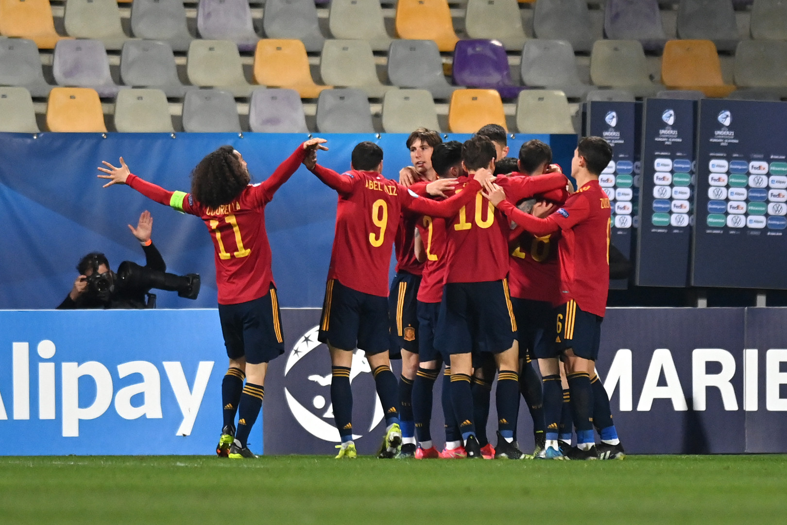 Španci sigurno krenuli u odbranu titule, Italija podbacila na startu