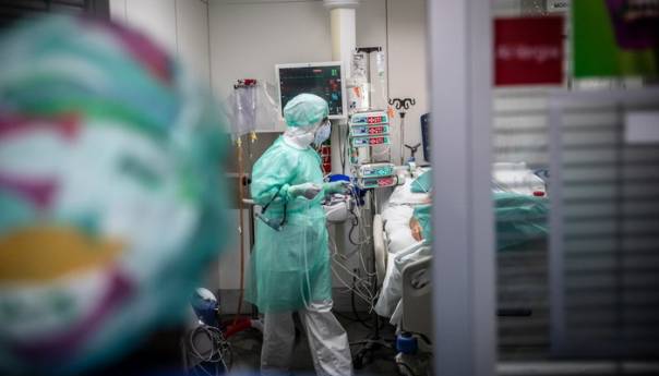 Španija bilježi pad broja mrtvih i oboljelih od koronavirusa