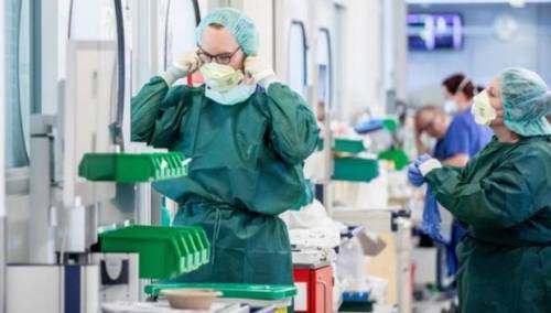 Španija prva u svijetu po broju oboljelih zdravstvenih radnika