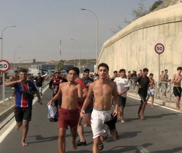 Španija zbog naleta migranata angažuje vojsku na jugu zemlje