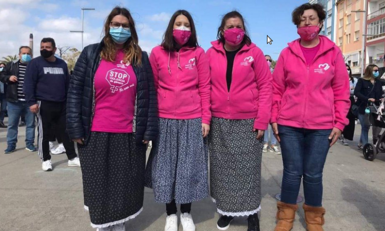 Španjolke koje su tajno snimane dok su urinirale ponižene od suda