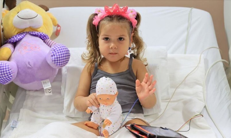 Spašena iz ruševina u Izmiru djevojčica Ayda izašla iz intenzivne njege