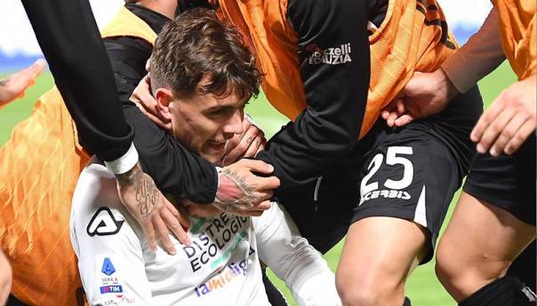 Spezia šokirala očajni Inter