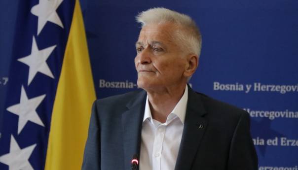 Špirić: Od Cikotića očekujem detaljan izvještaj o stanju migrantske krize u BiH