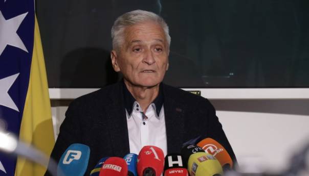 Špirić: Usvojiti budžet i ne ugroziti održavanje izbora