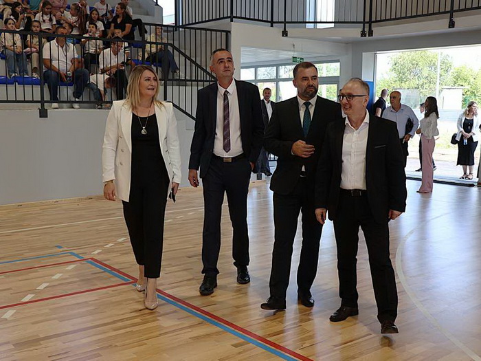 Sportska dvorana vrijedna više od dva miliona KM svečano otvorena u Potocima