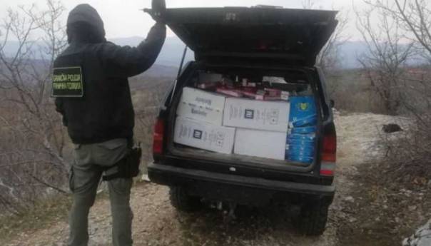 Spriječeno krijumčarenje cigareta iz Crne Gore u BiH