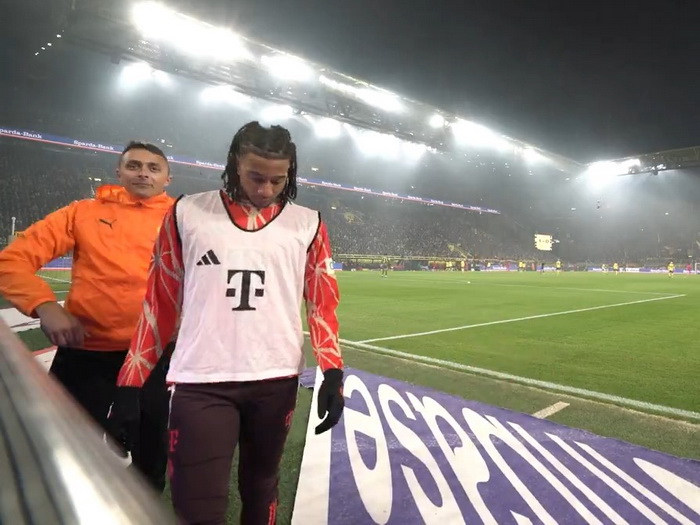 Sramno ponašanje zvijezde Bayerna