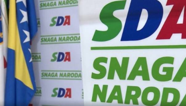 Sramotan zahtjev Nikšića da se ne smanjuje finansiranje stranaka