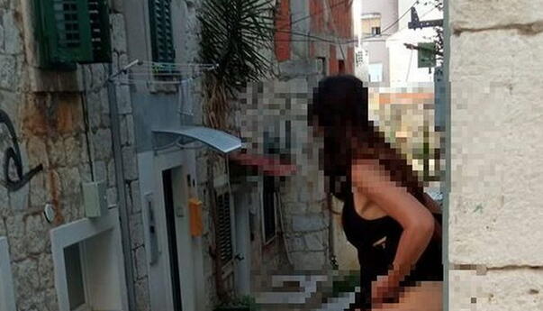 Sramotne scene iz centra Splita: Turistkinja se pomokrila nasred ulice