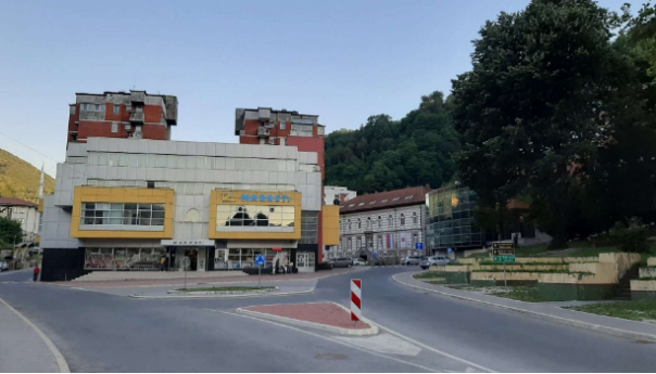 Sramotno: U Srebrenici za 11. juli najavljen film sa Ratkom Mladićem