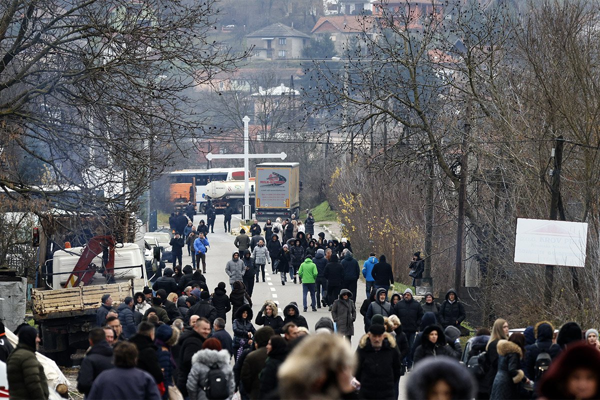 Srbi na sjeveru Kosova organiziraju protest u 12 sati