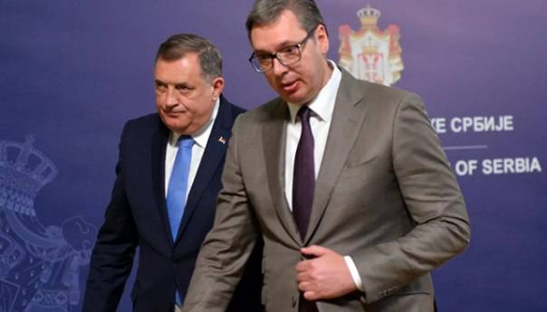 Srbi sa Kosova ogorčeni na Vučića i Dodika
