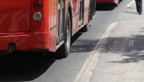 Srbija: Dječak preminuo nakon teške povrede u autobusu