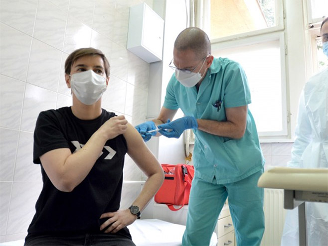 Srbija do sada vakcinisala više od pola miliona ljudi