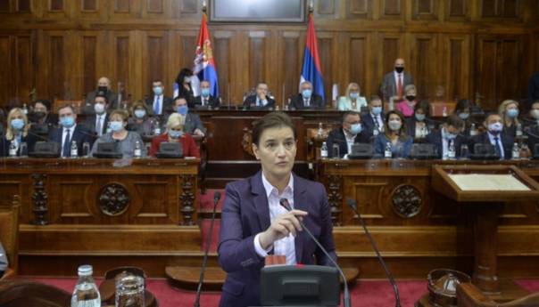 Srbija dobila novu vladu, Brnabić drugi put premijerka