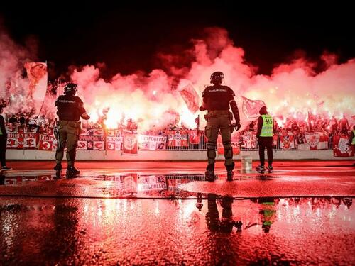 Srbija i Albanija zajedno organizuju Evropsko prvenstvo u fudbalu?