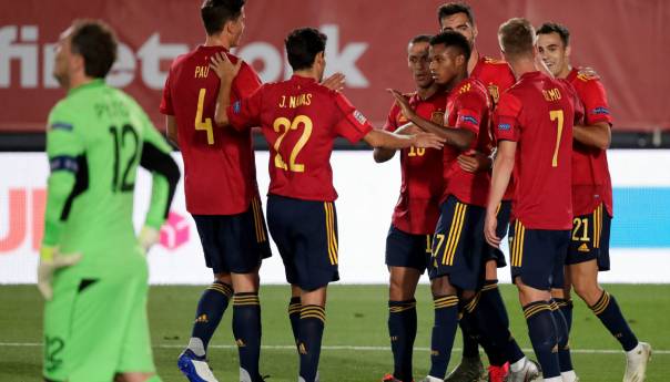 Srbija i Turska remizirali u Beogradu, ubjedljiva pobjeda Španije