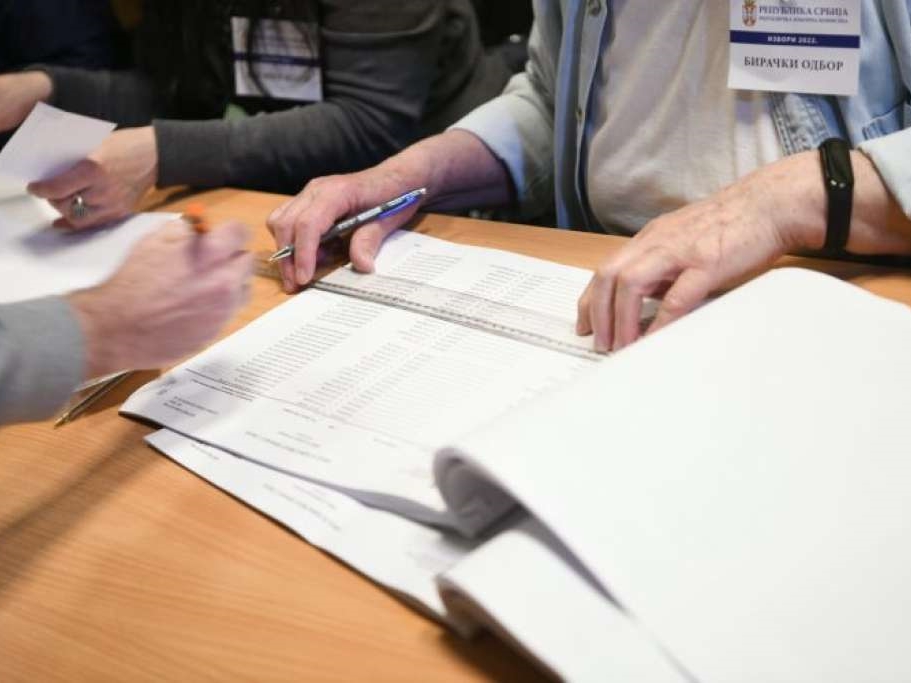 Srbija: Istekao rok za izborne liste, u utrci za parlament 16 političkih opcija