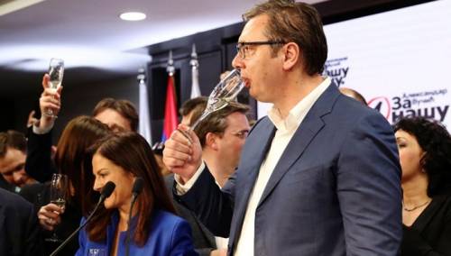 Srbija - jedan vođa, jedna partija i varljiva stabilnost
