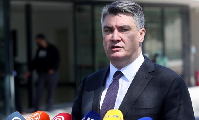 Srbija ne zna kako da se izvuče iz klopke u koju su sami upali 
